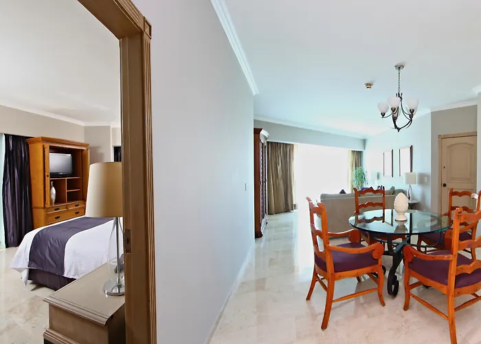 Sandos Cancun All Inclusive - Adults OnlyResort Hotel